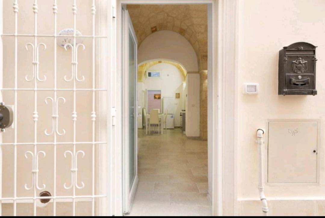 Maison D'epoque Corte Dei Florio - Centro Storico Apartment Lecce